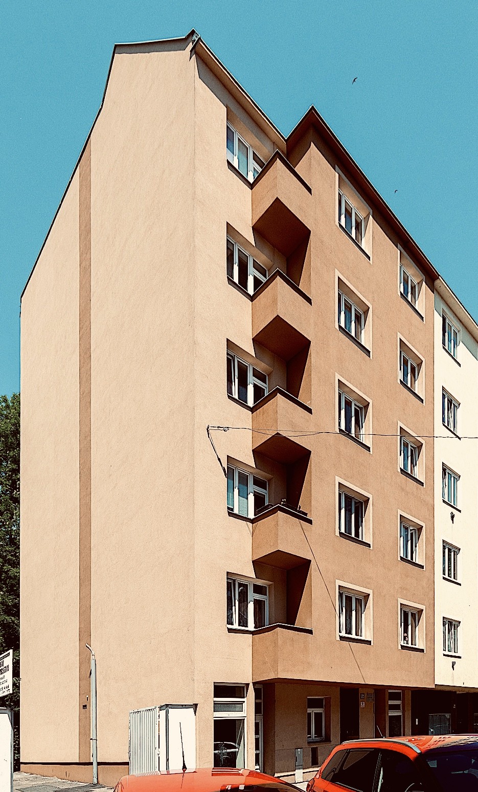 FIDUROCK zahájil rekonstrukci domu v ulici Bratislavská